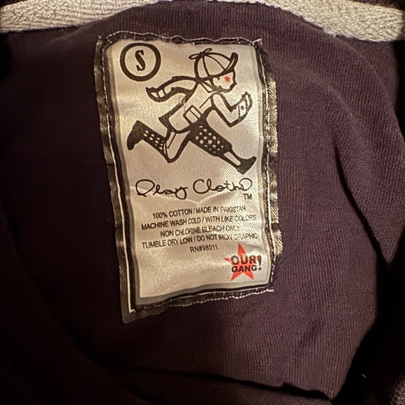 Playcloths Tshirt - Picture 5 of 5